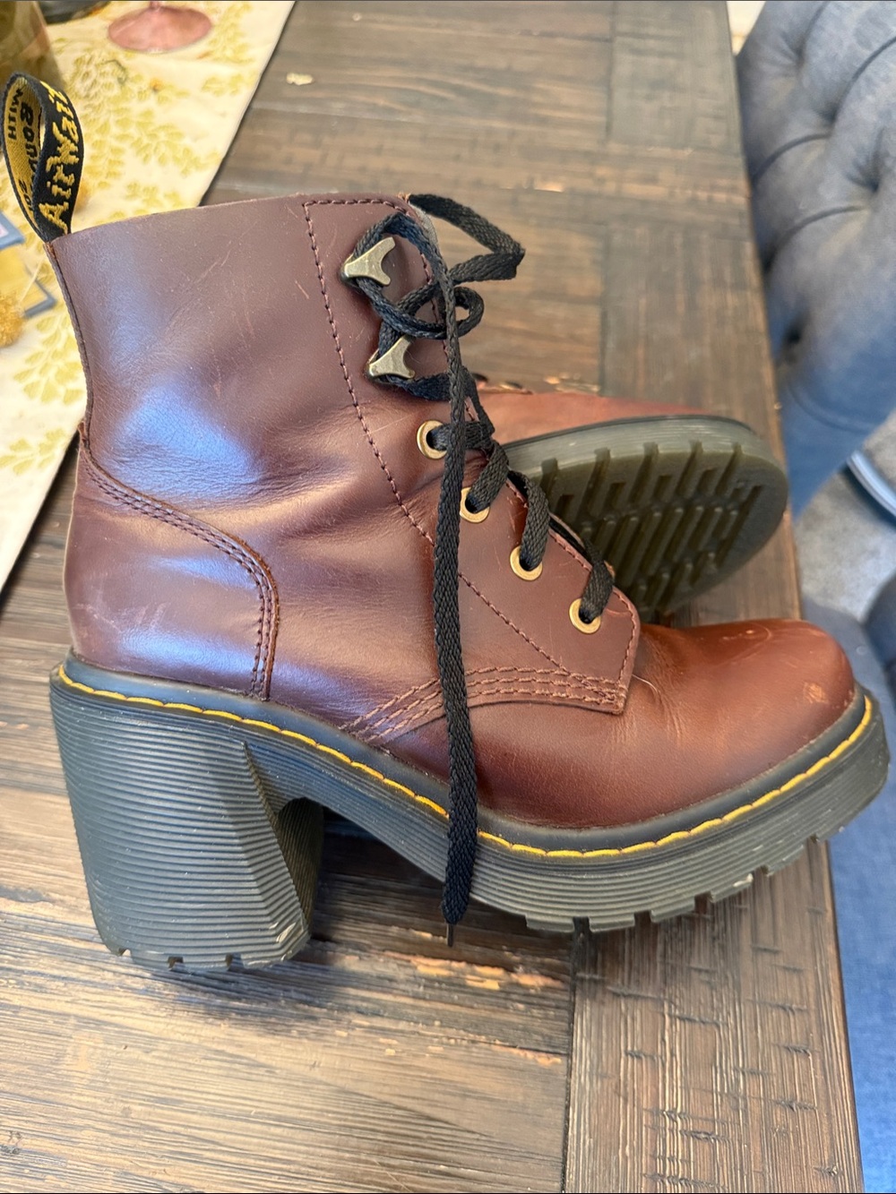 Women's Chunky Lace-Up Heeled Boot in Brown